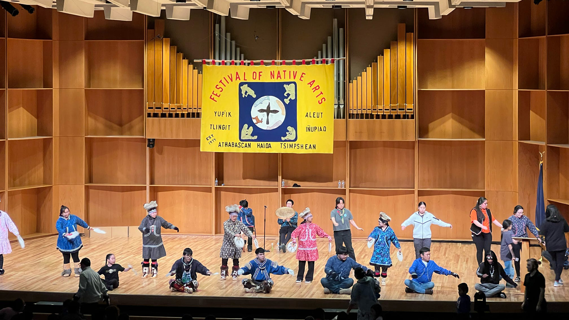 A photograph showing the Amazing Alaska Experience: Fairbanks