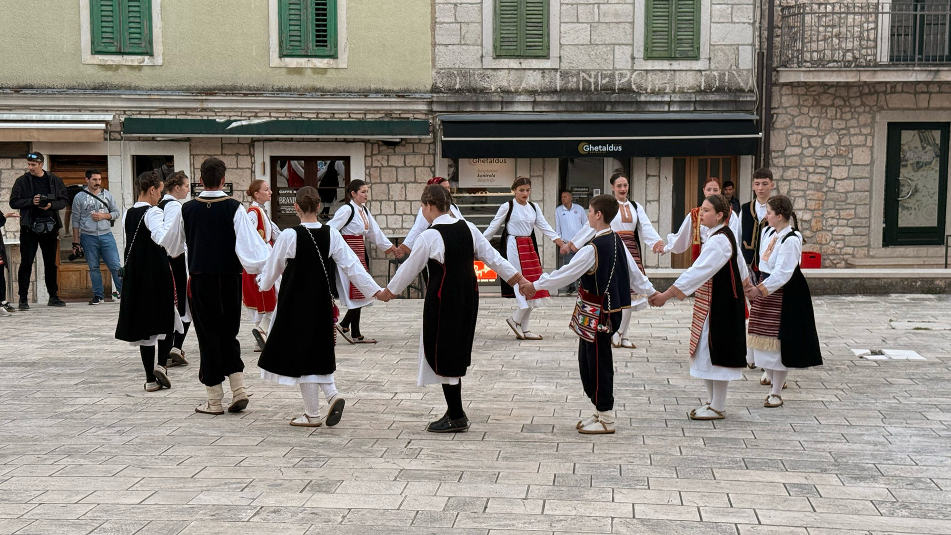A photograph showing the Amazing Dalmatia Experience