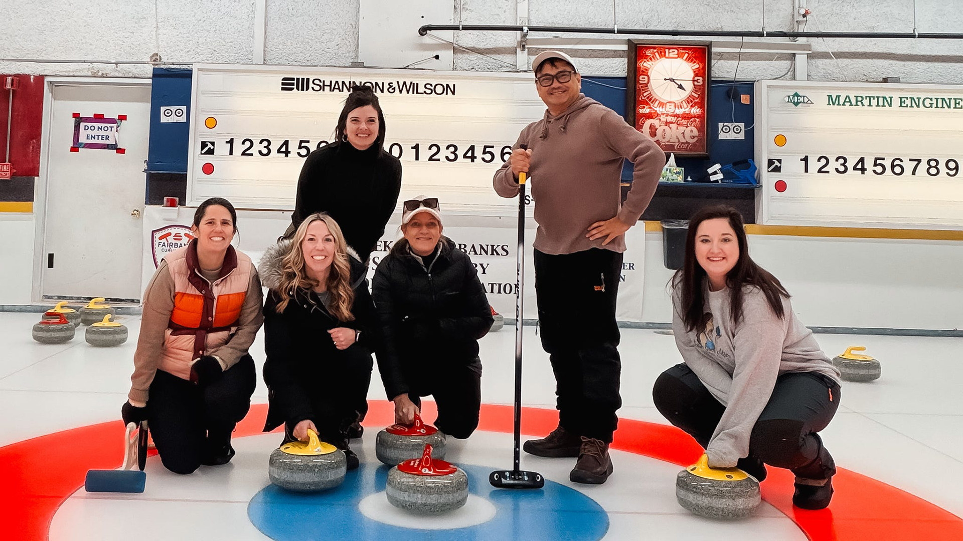 A photograph showing the Amazing Alaska Experience: Fairbanks